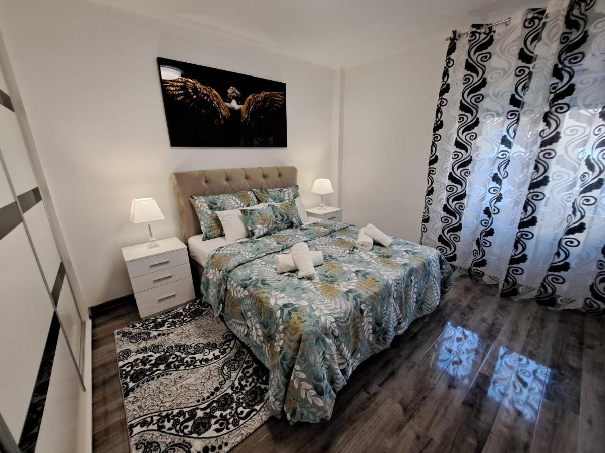 Apartment Monaco Rijeka Luaran gambar