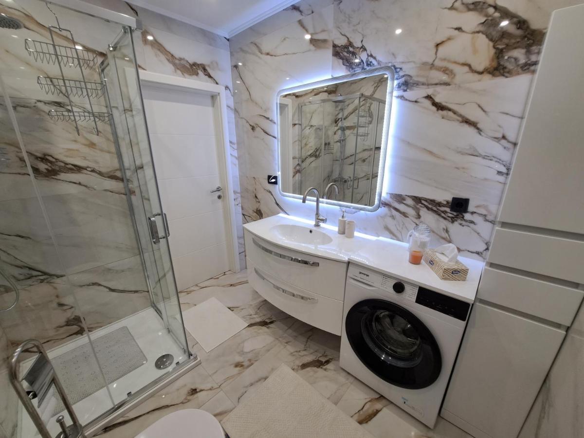 Apartment Monaco Rijeka Luaran gambar