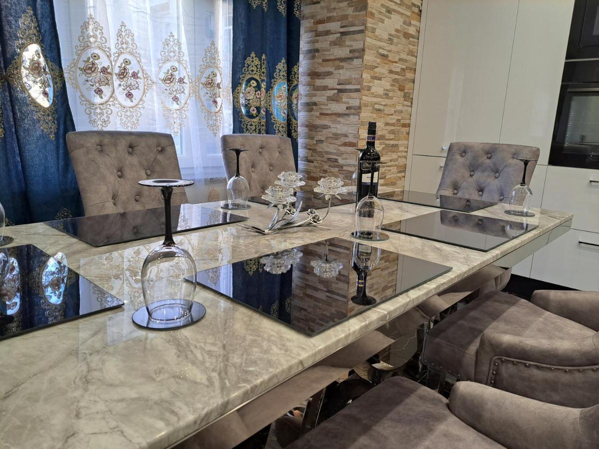 Apartment Monaco Rijeka Luaran gambar