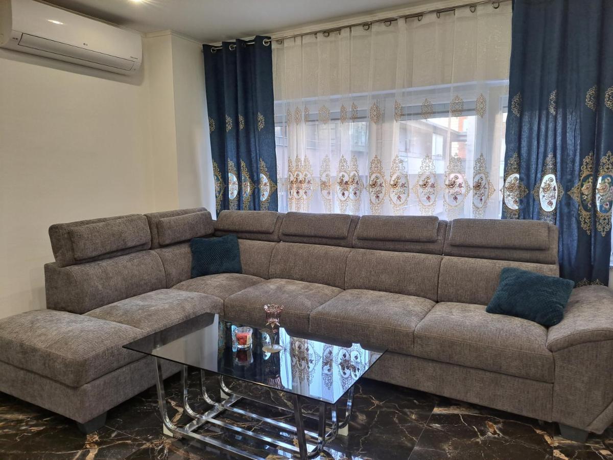 Apartment Monaco Rijeka Luaran gambar